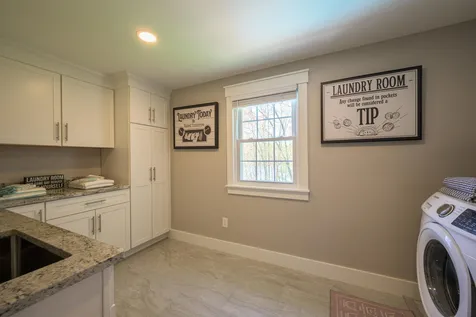 12 Woodvue Road Windham NH 03087