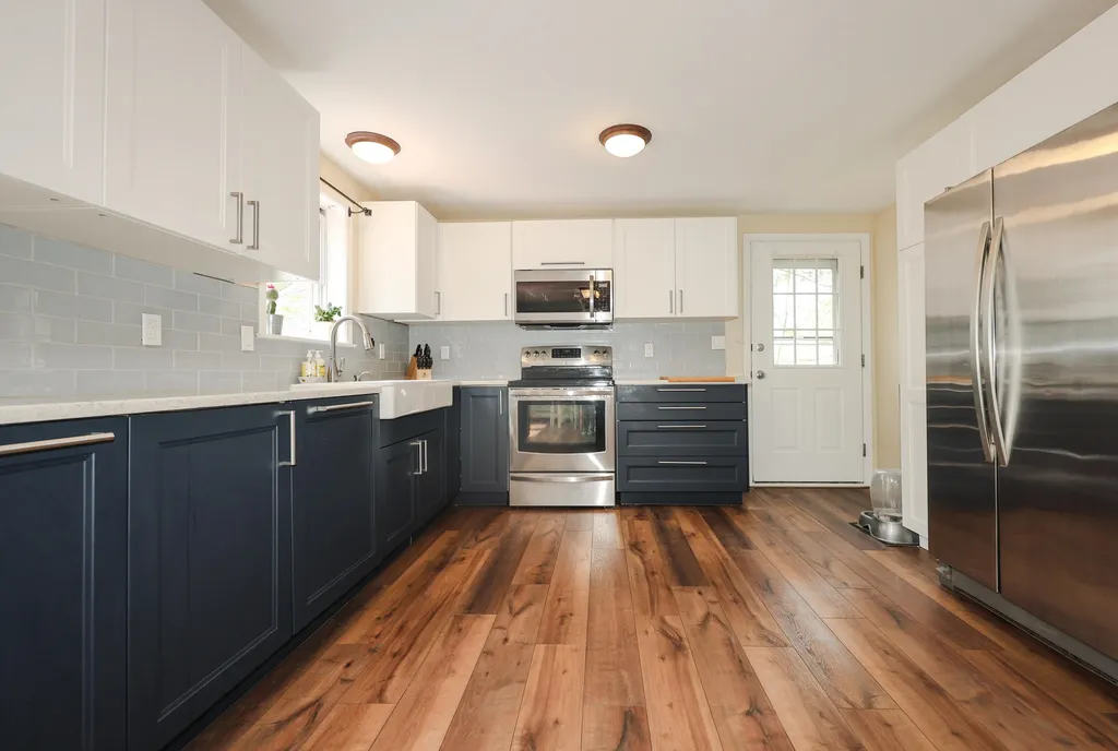9 Wright Road Derry NH 03038