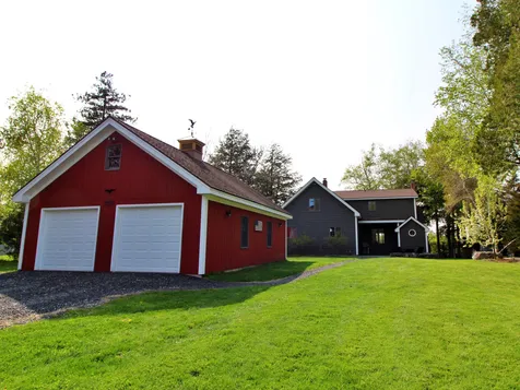 1468 Savage Point Road North Hero VT 05474