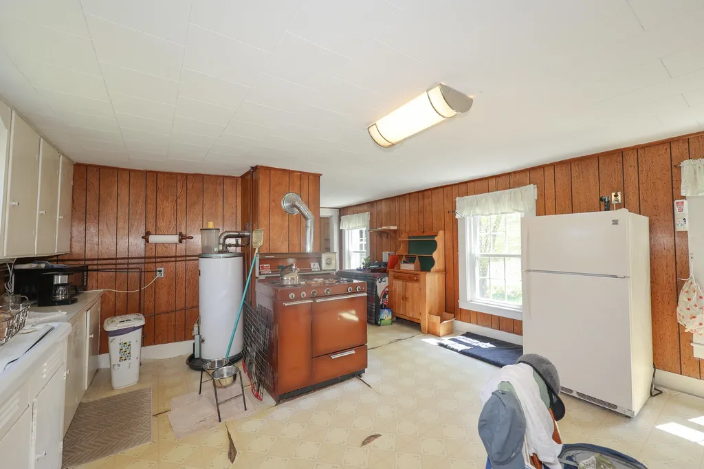169 Sewalls Falls Road Concord NH 03301
