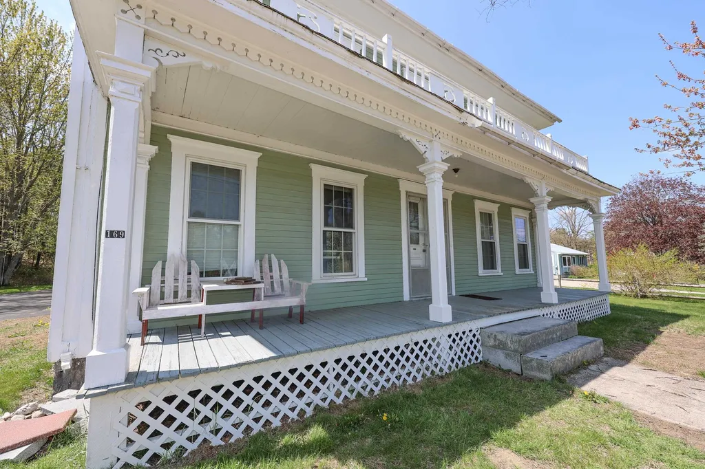 169 Sewalls Falls Road Concord NH 03301