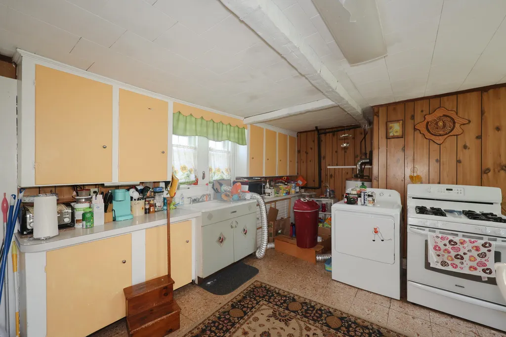 169 Sewalls Falls Road Concord NH 03301