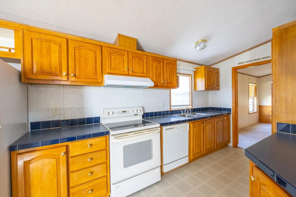 54 East Road North Berwick ME 03906