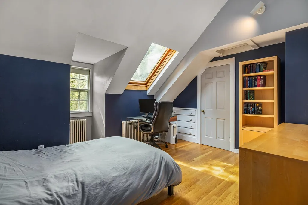 7 Davis Avenue Durham NH 03824