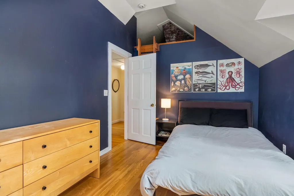 7 Davis Avenue Durham NH 03824