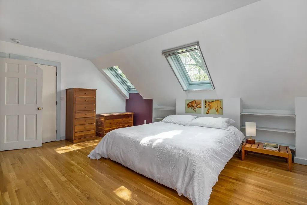 7 Davis Avenue Durham NH 03824