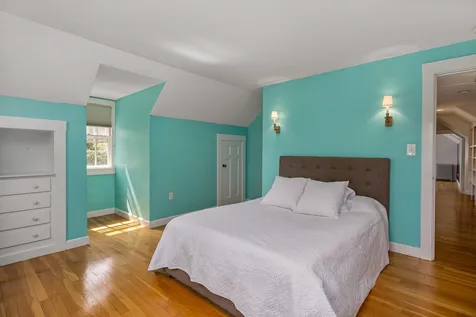 7 Davis Avenue Durham NH 03824