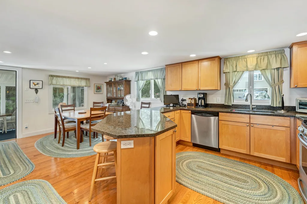 32 South Kenney Shore Road Wolfeboro NH 03894