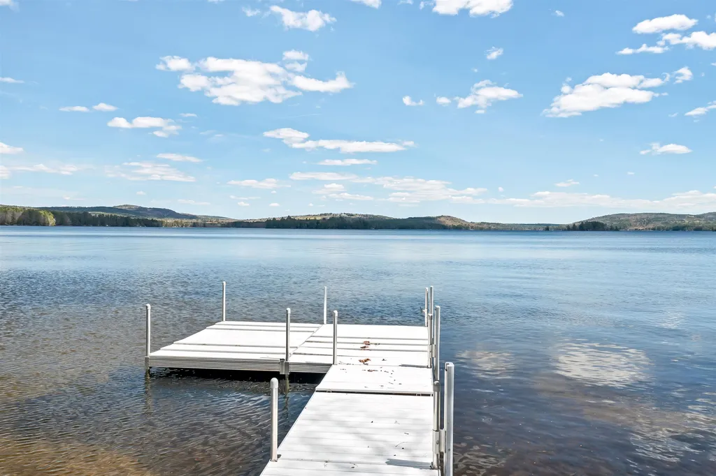 32 South Kenney Shore Road Wolfeboro NH 03894