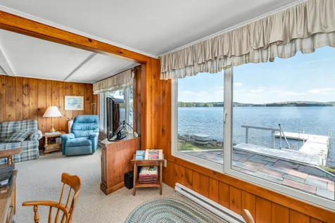 32 South Kenney Shore Road Wolfeboro NH 03894