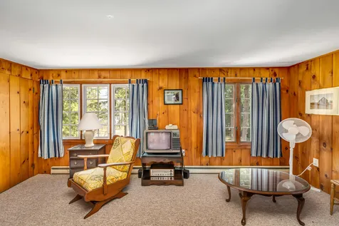 32 South Kenney Shore Road Wolfeboro NH 03894