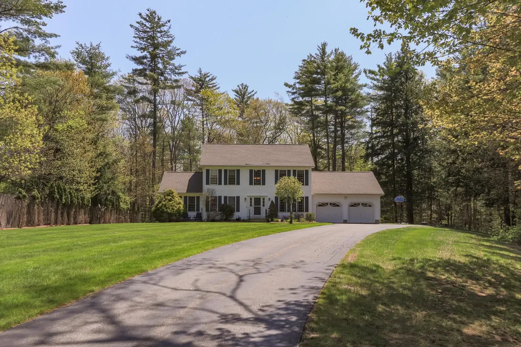 2 Fox Meadow Drive Bow NH 03304