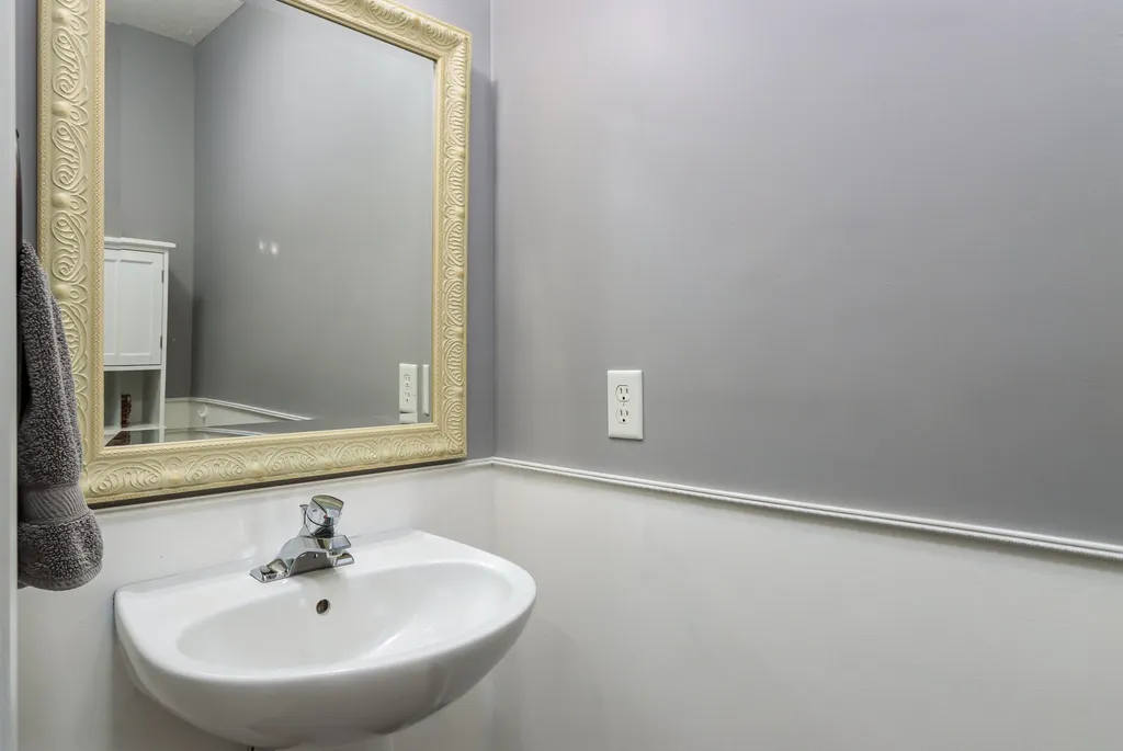 2 Fox Meadow Drive Bow NH 03304