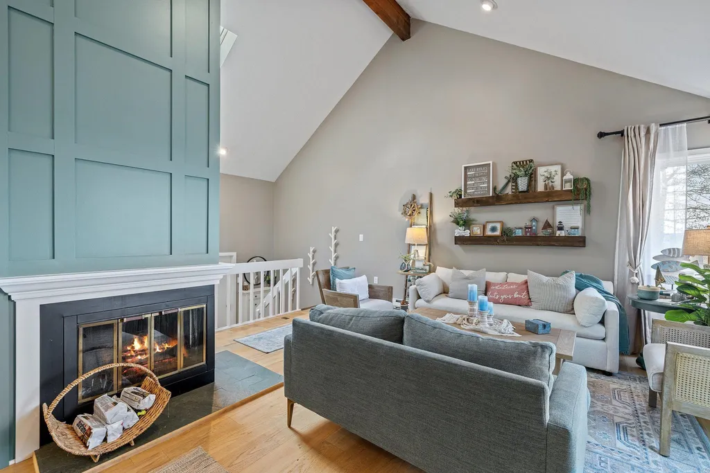 2696 Lake Shore Road Gilford NH 03249