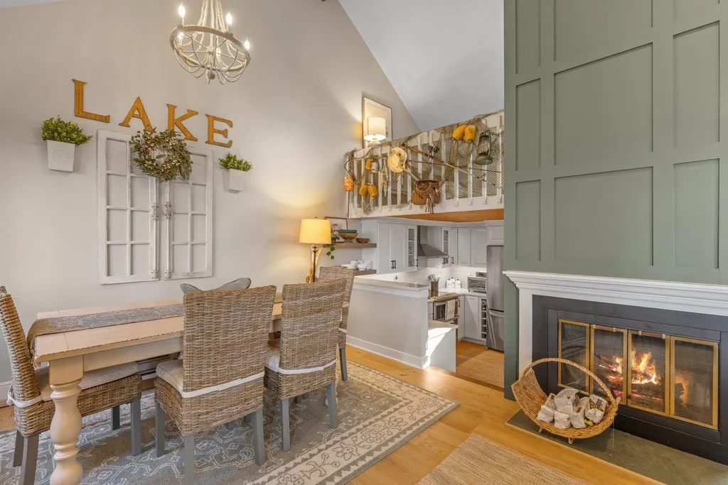 2696 Lake Shore Road Gilford NH 03249