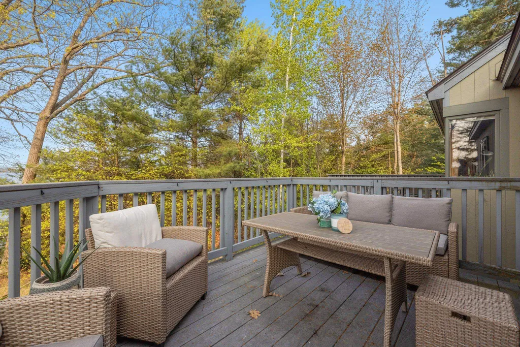 2696 Lake Shore Road Gilford NH 03249