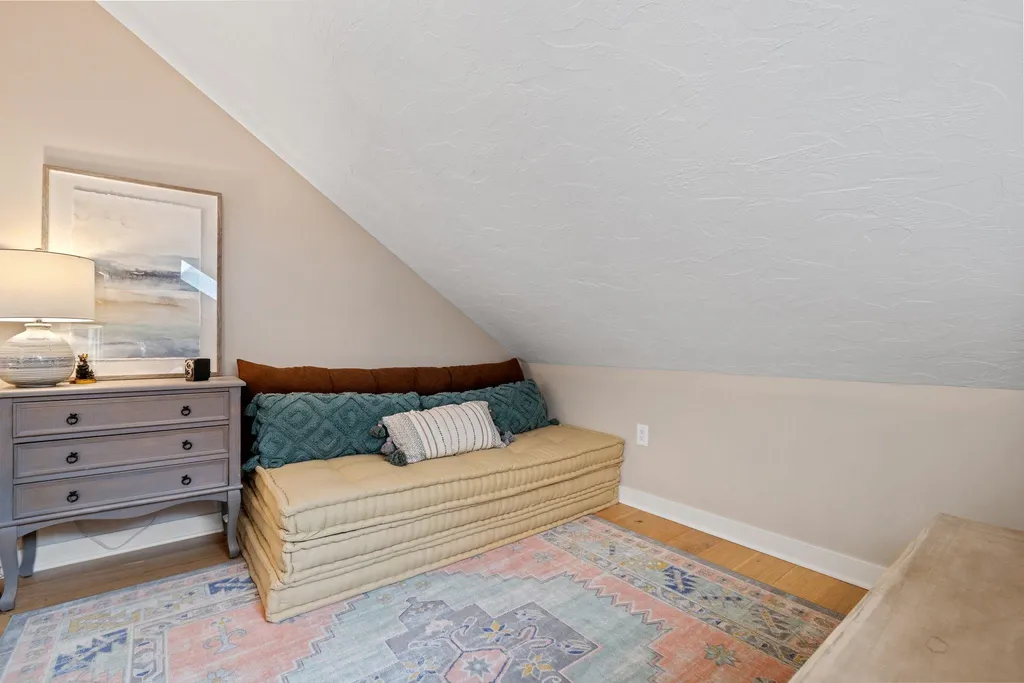 2696 Lake Shore Road Gilford NH 03249