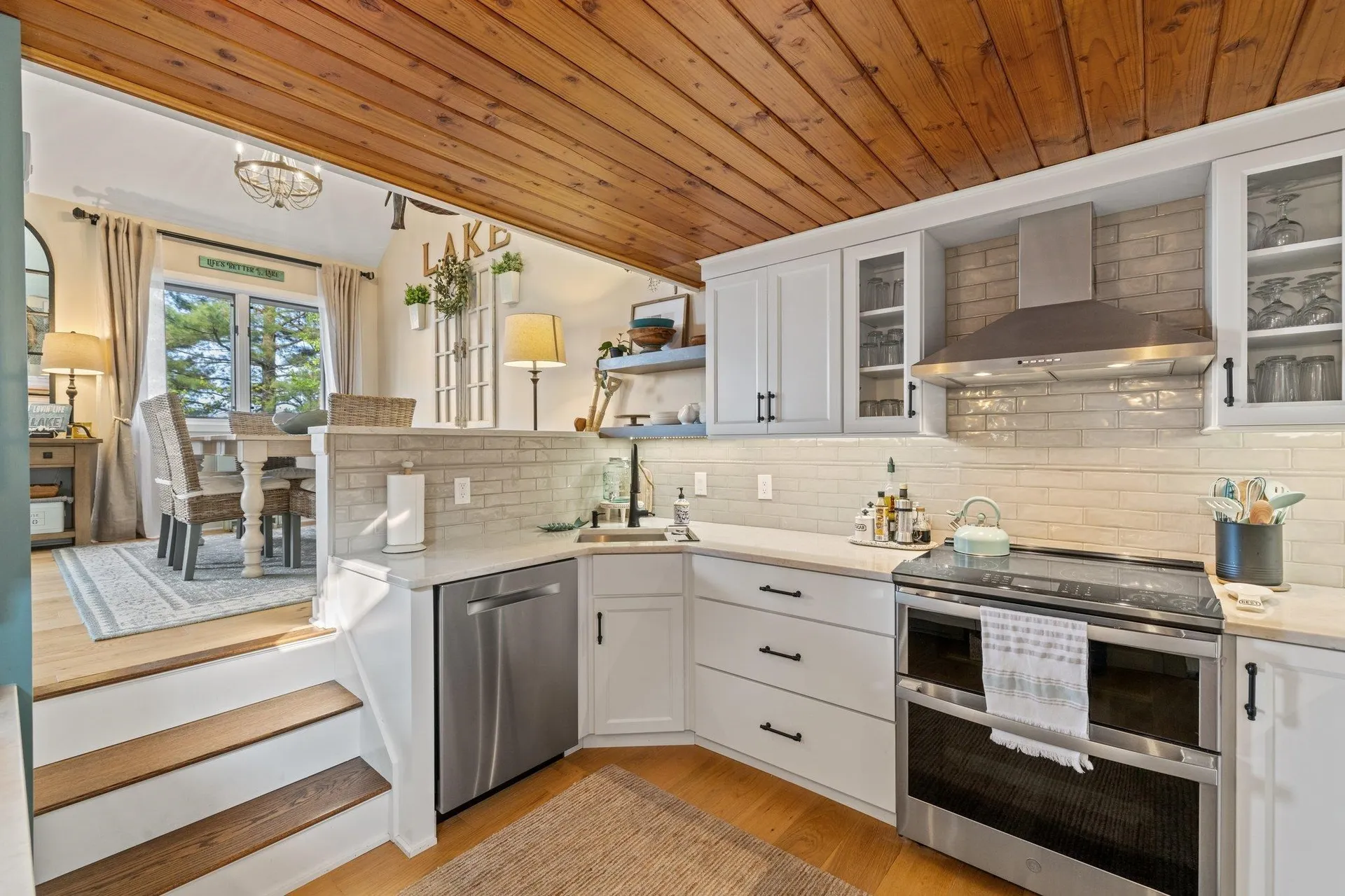 2696 Lake Shore Road Gilford NH 03249
