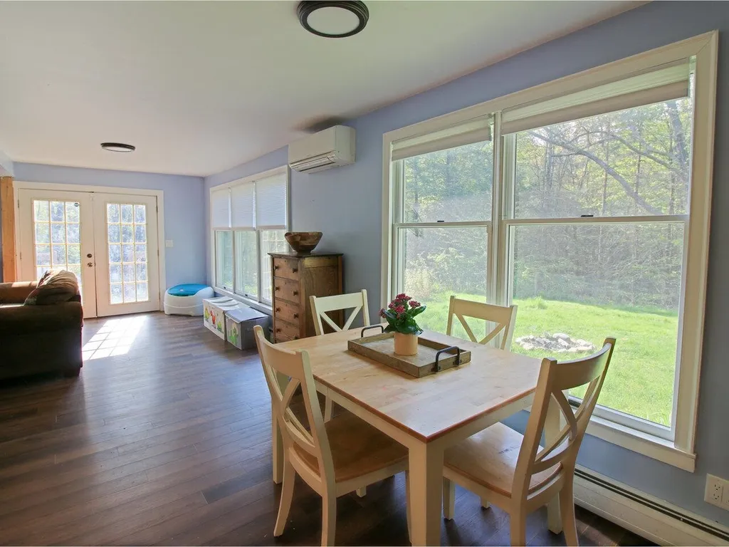 945 Dugway Road Richmond VT 05477