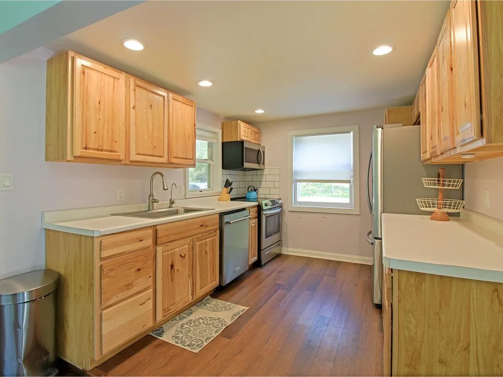 945 Dugway Road Richmond VT 05477