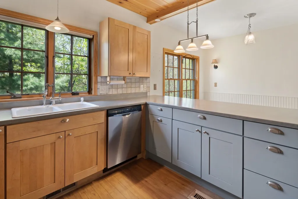 112 Churchview Drive Williston VT 05495
