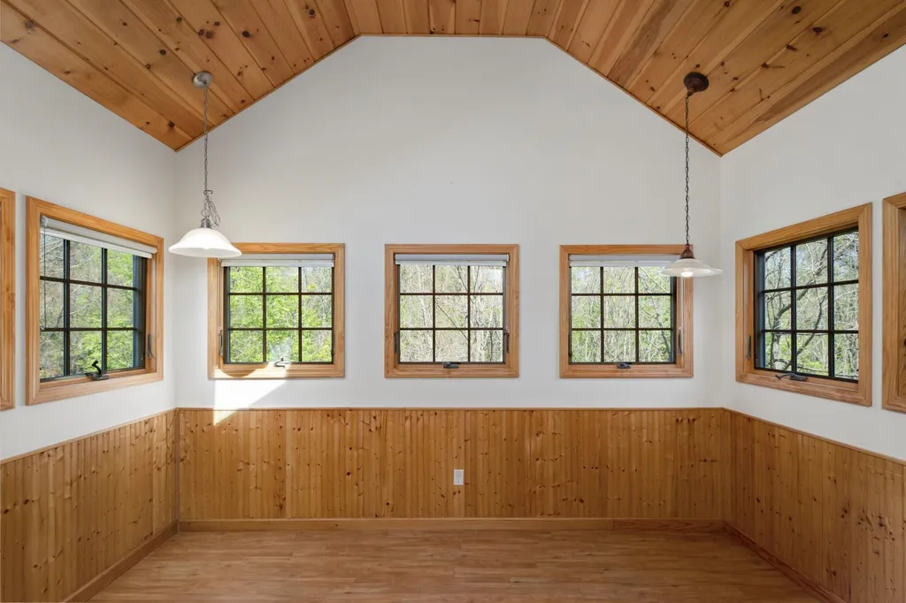 112 Churchview Drive Williston VT 05495