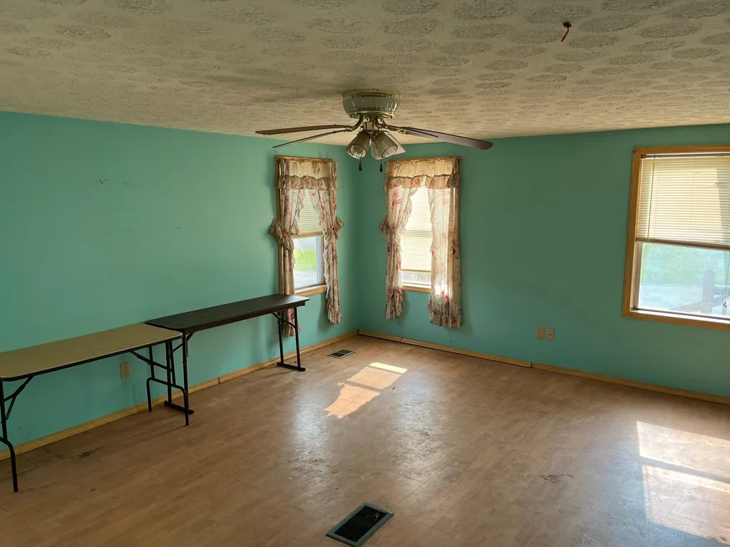 27 Sodom Road Georgia VT 05468