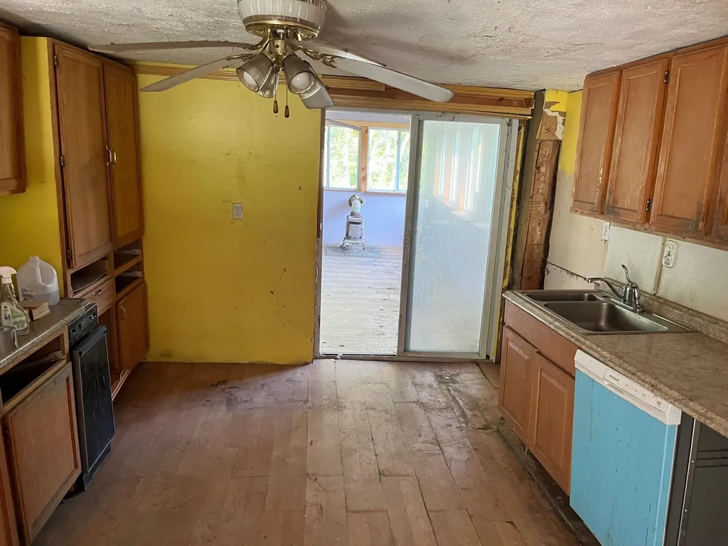 27 Sodom Road Georgia VT 05468