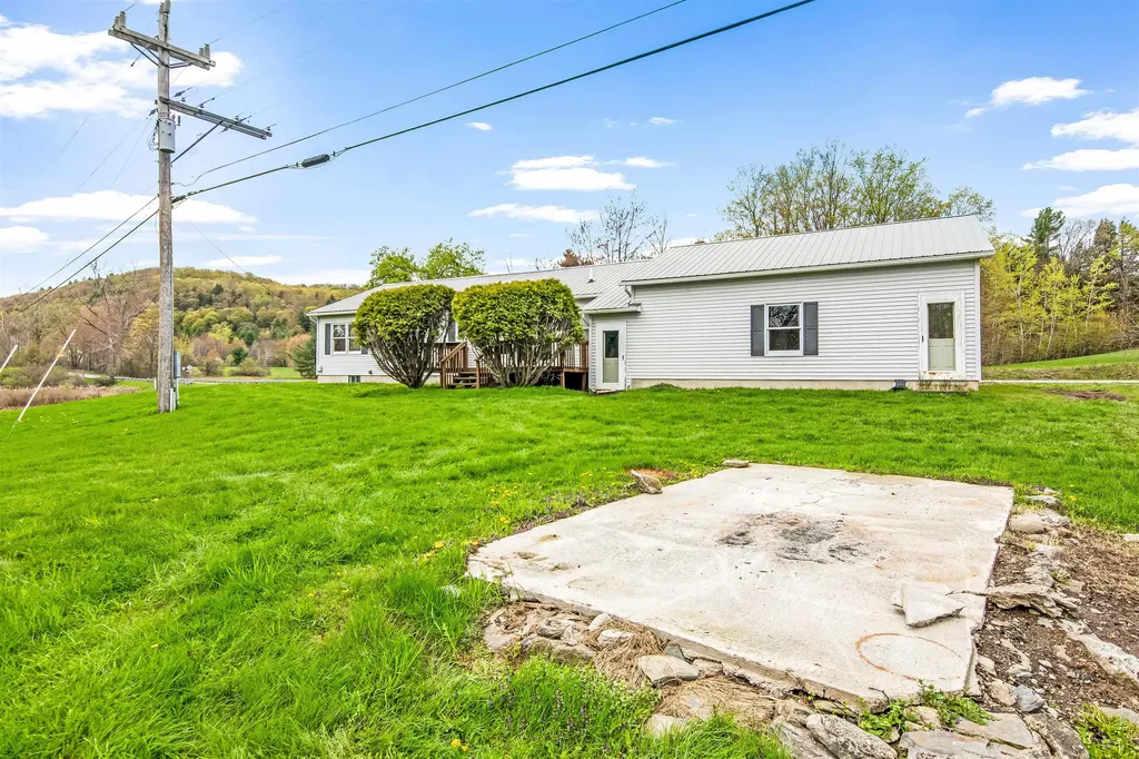 3173 Hinesburg Road Richmond VT 05477