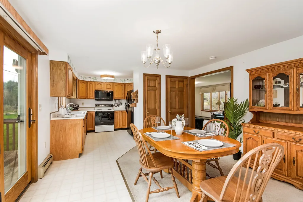 3173 Hinesburg Road Richmond VT 05477
