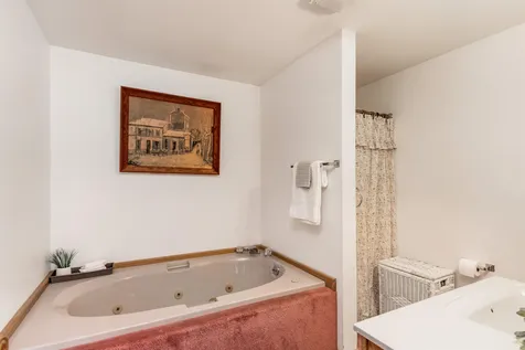 3173 Hinesburg Road Richmond VT 05477