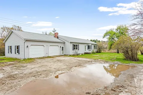 3173 Hinesburg Road Richmond VT 05477
