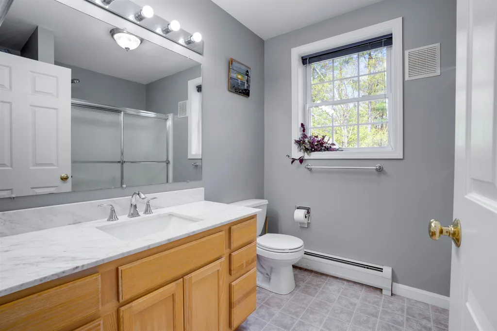 83 Range Road Northwood NH 03261