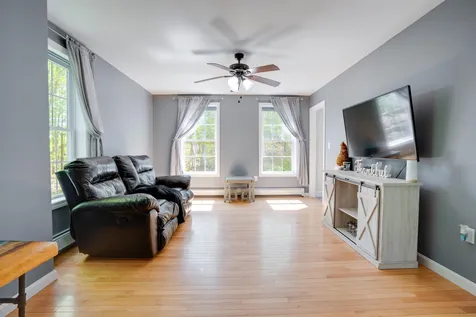 83 Range Road Northwood NH 03261