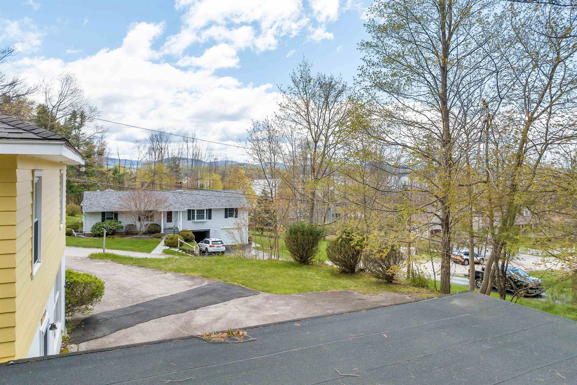 11 Clow Road Wolfeboro NH 03894