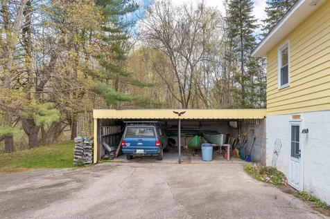 11 Clow Road Wolfeboro NH 03894