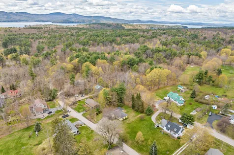 11 Clow Road Wolfeboro NH 03894
