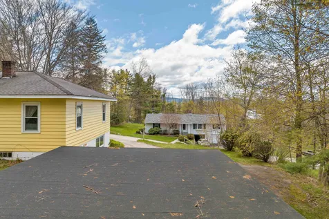 11 Clow Road Wolfeboro NH 03894