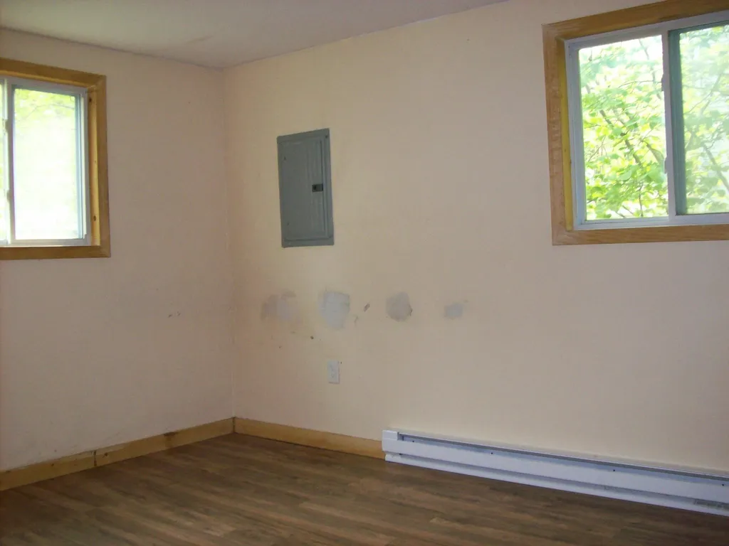 27 Karen Road Middleton NH 03887