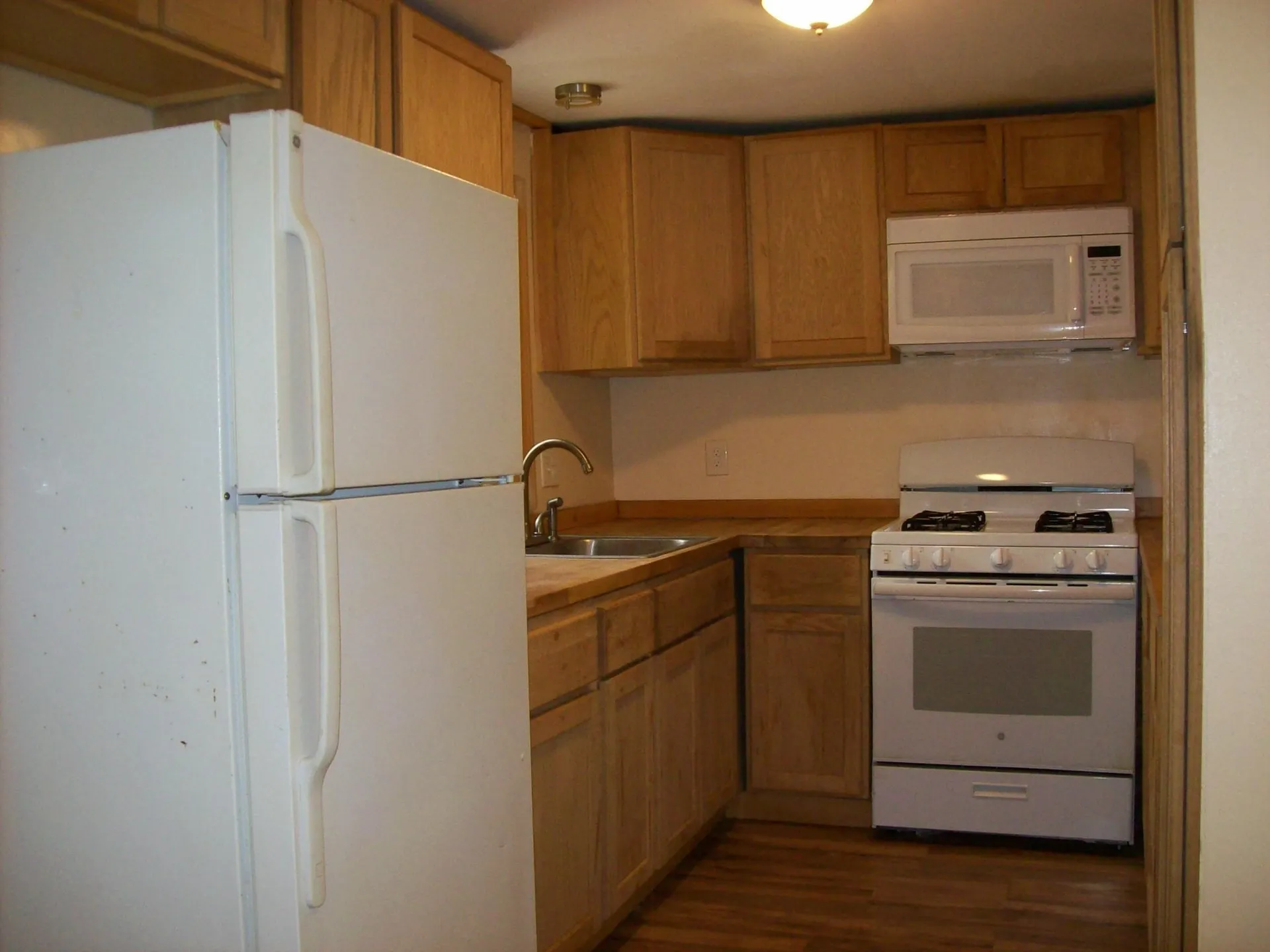 27 Karen Road Middleton NH 03887