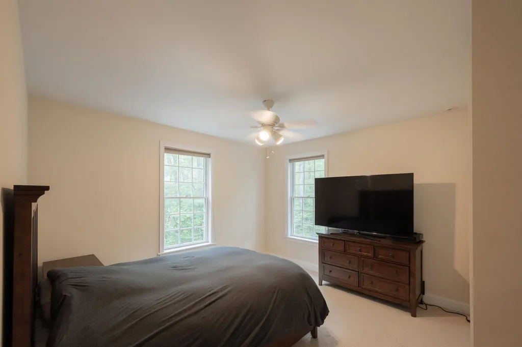 25 Justin Lane Rochester NH 03839