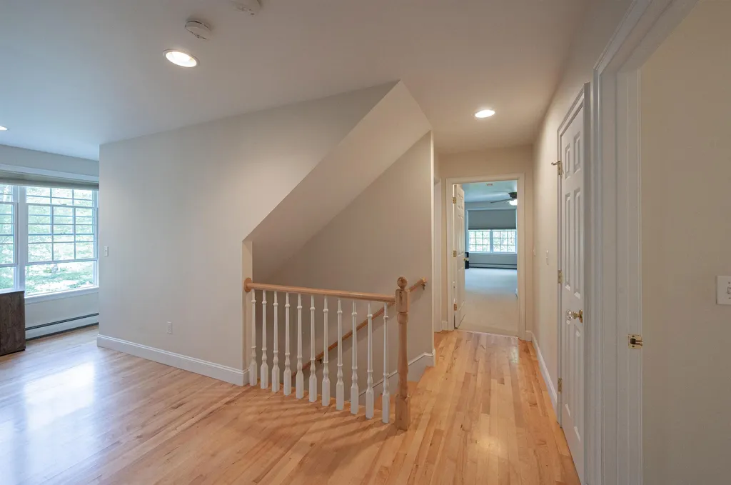25 Justin Lane Rochester NH 03839