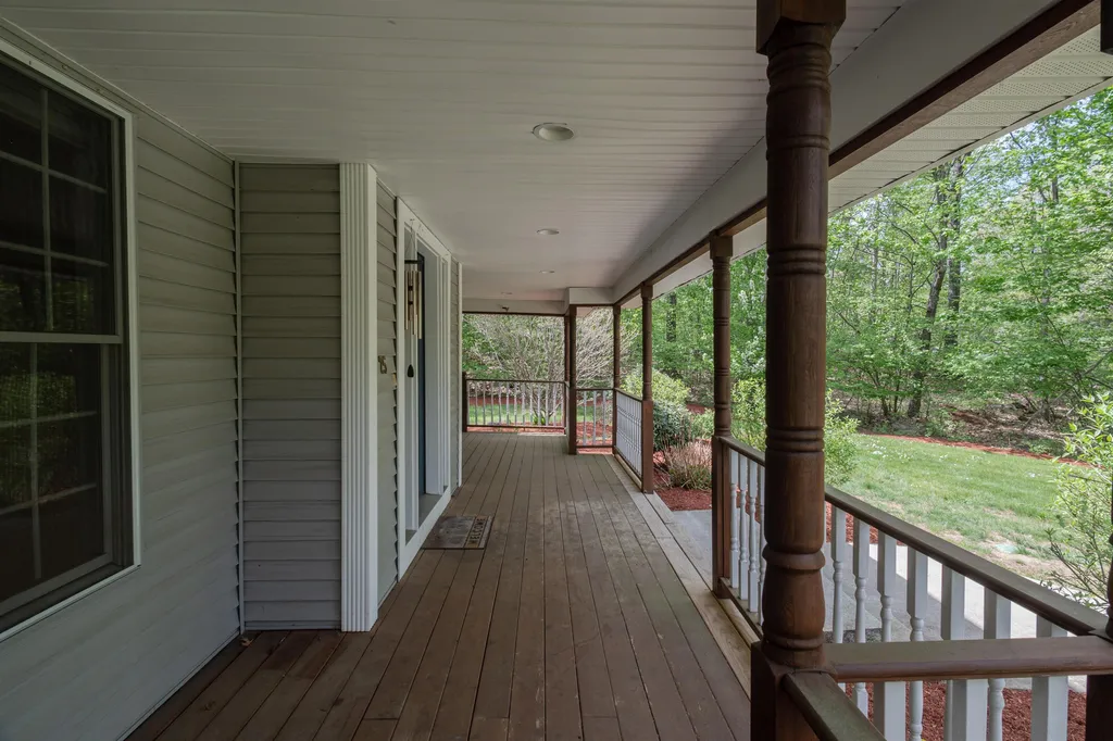 25 Justin Lane Rochester NH 03839