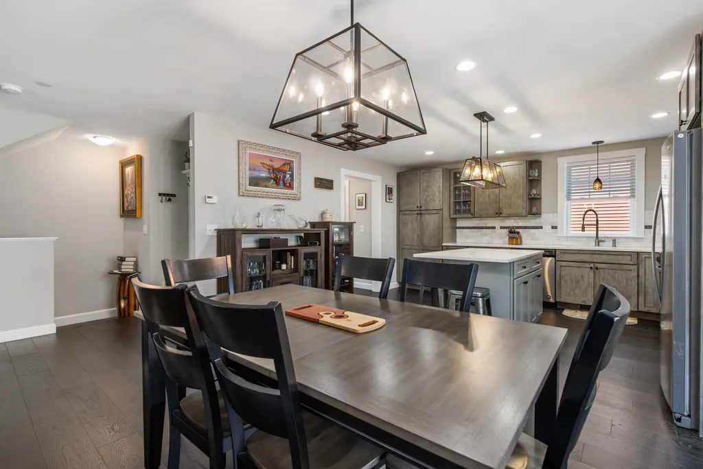 44 Landmark Hill Lane Kittery ME 03904