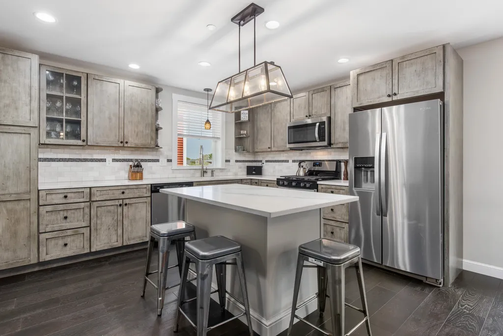 44 Landmark Hill Lane Kittery ME 03904