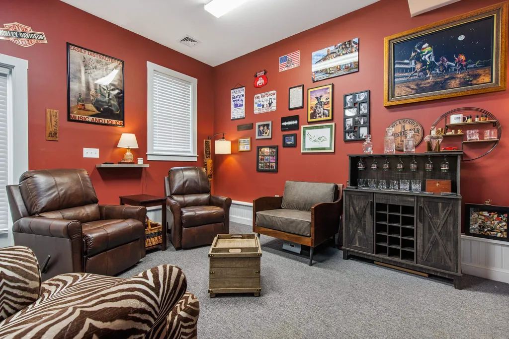 44 Landmark Hill Lane Kittery ME 03904