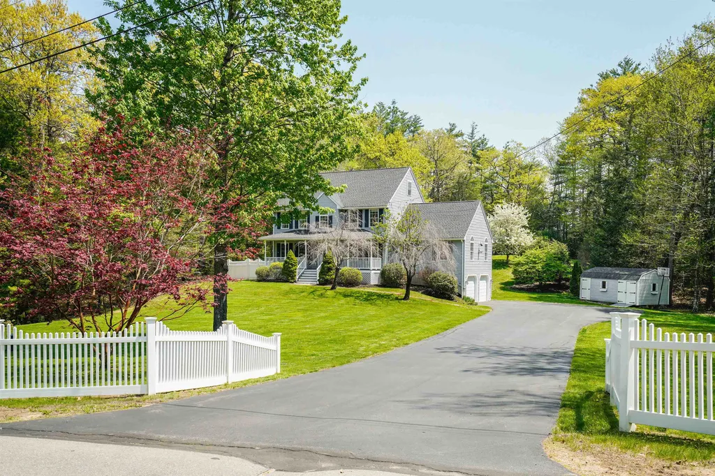 5 Diane Lane Sandown NH 03873