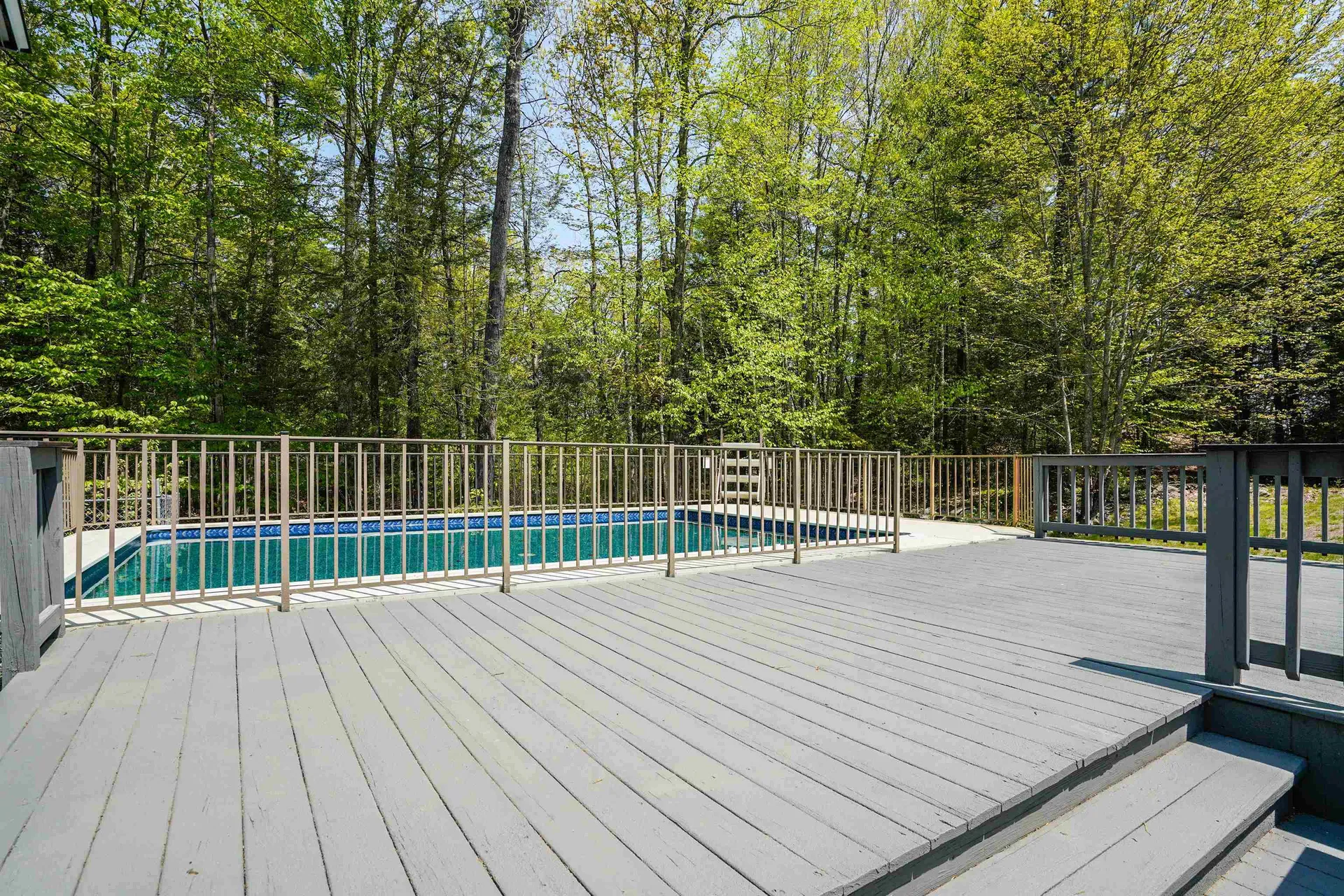 5 Diane Lane Sandown NH 03873