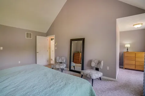 5 Diane Lane Sandown NH 03873