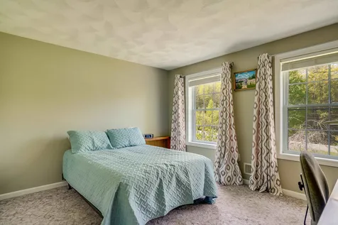 5 Diane Lane Sandown NH 03873